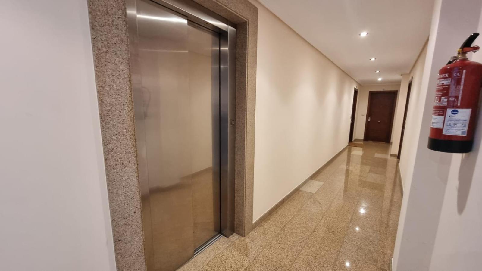 Apartamento 1 Dormitorio 4 Personas En El Grove オ・グローベ エクステリア 写真